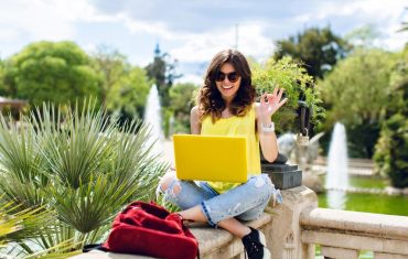 How Are Millennials Using Travel Technology